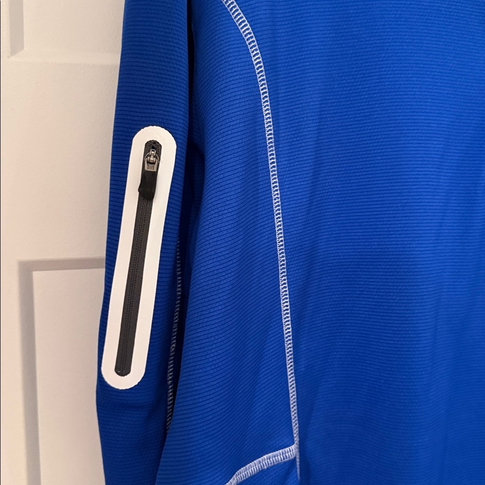 Columbia Golf WVU Mountaineers x Nemacolin Resort Quarter Zip Pullover - Picture 4 of 6
